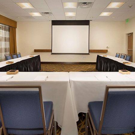Hampton Inn & Suites Baltimore/Woodlawn Ngoại thất bức ảnh