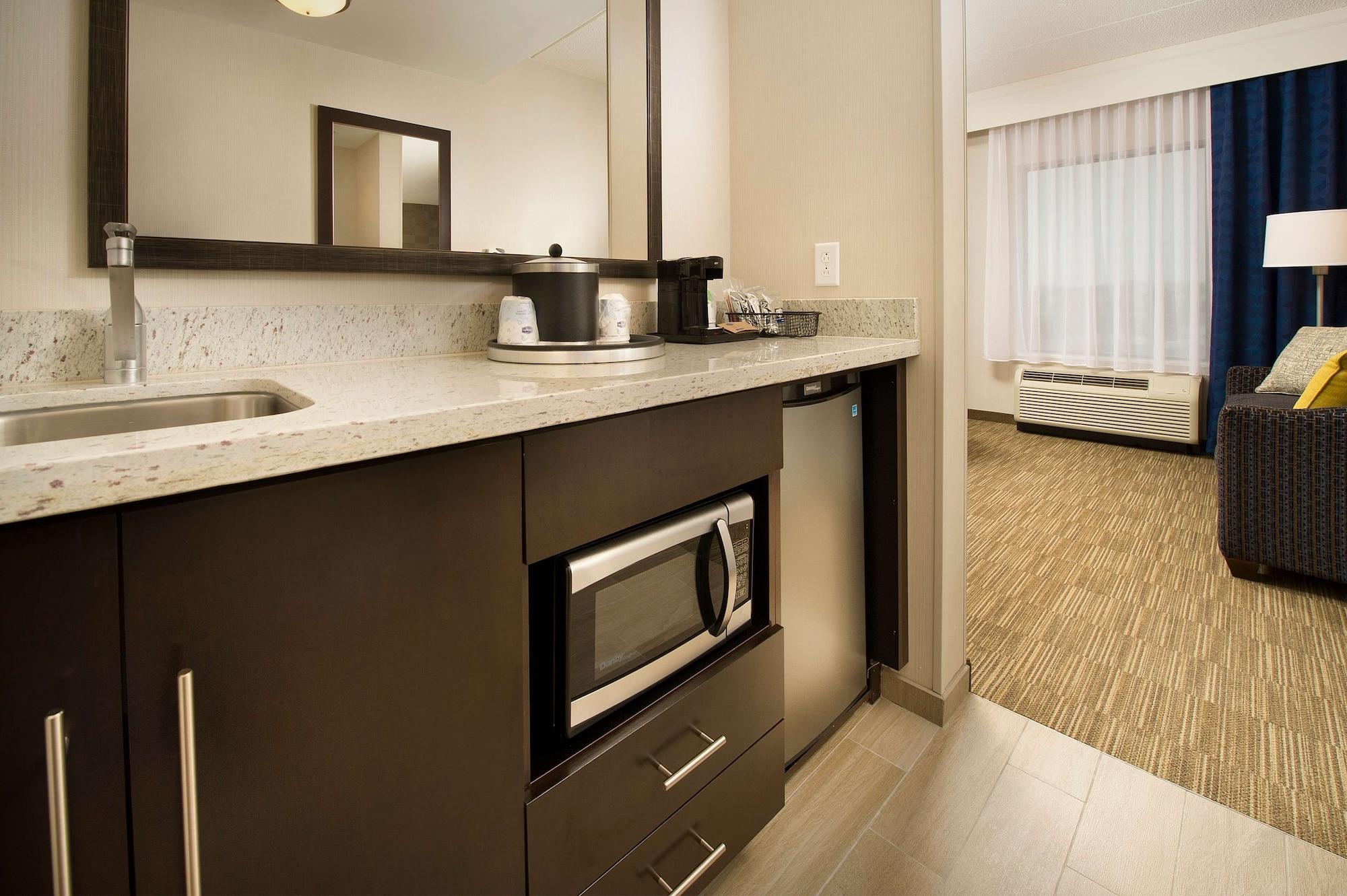 Hampton Inn & Suites Baltimore/Woodlawn Ngoại thất bức ảnh