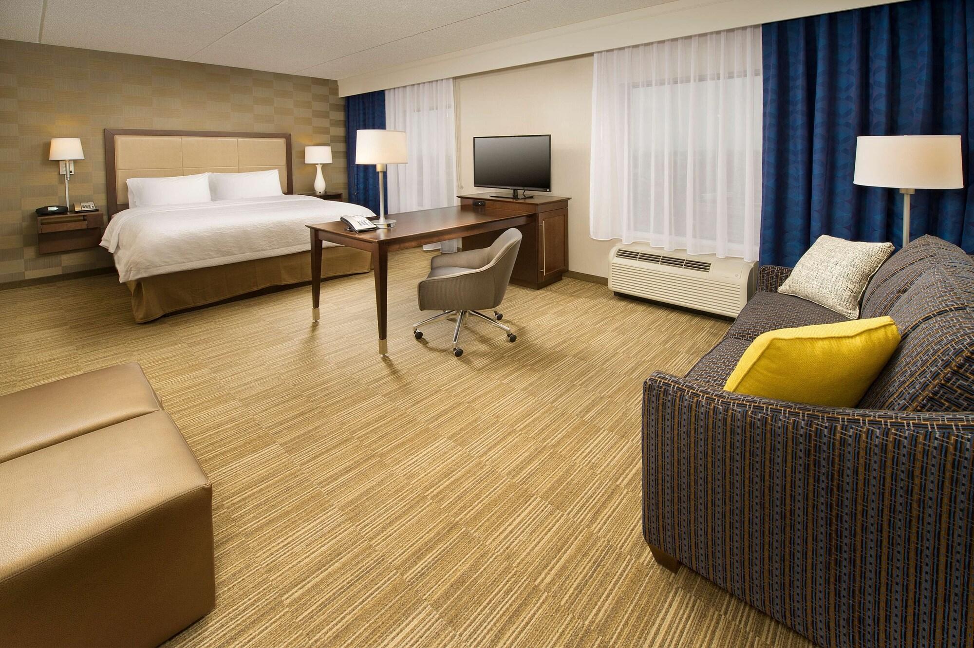 Hampton Inn & Suites Baltimore/Woodlawn Ngoại thất bức ảnh