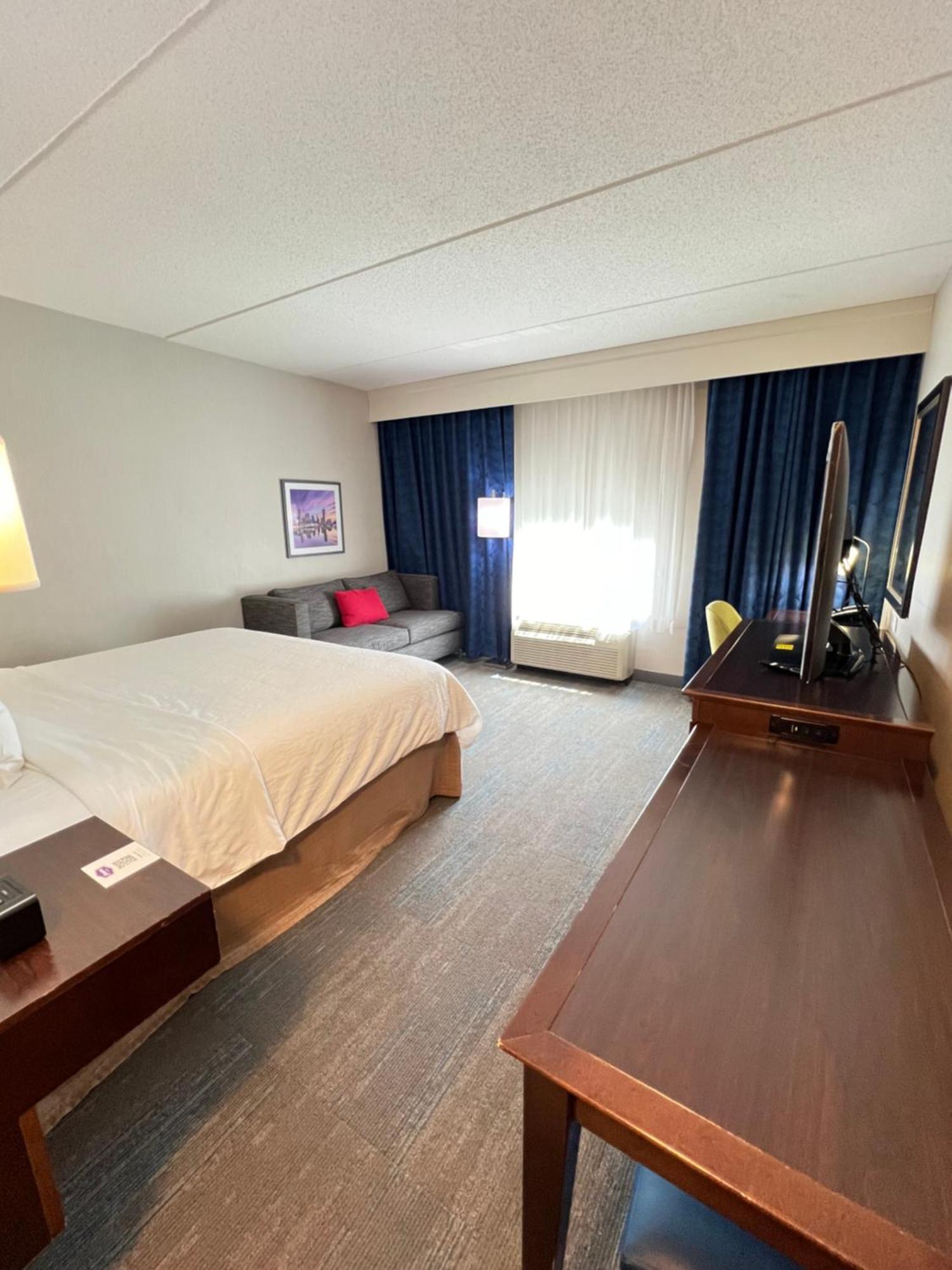 Hampton Inn & Suites Baltimore/Woodlawn Ngoại thất bức ảnh