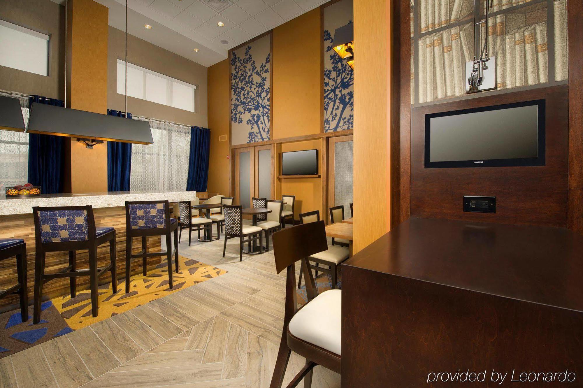 Hampton Inn & Suites Baltimore/Woodlawn Ngoại thất bức ảnh
